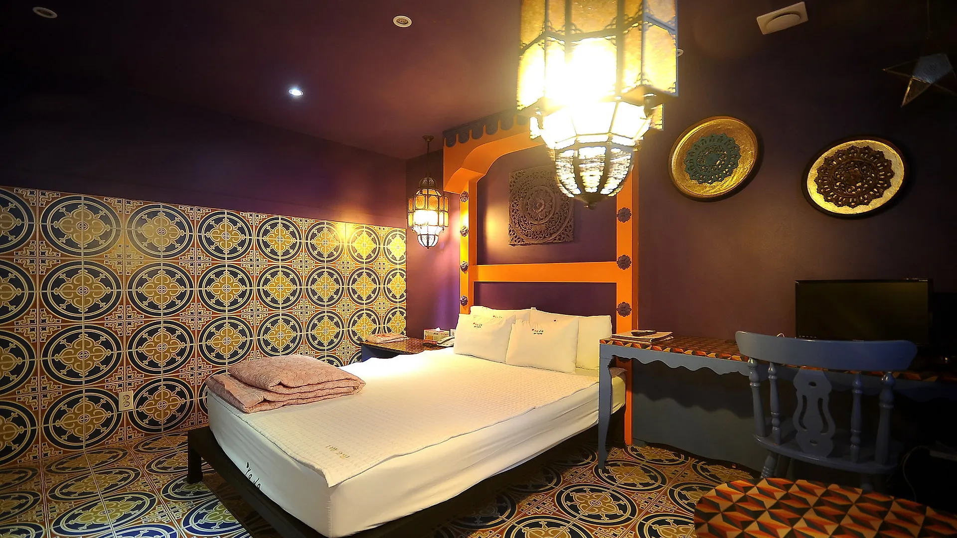 Hotel 1 Night 2 Days Jagalchi Busan