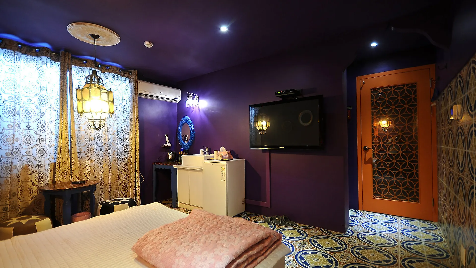 Hotel 1 Night 2 Days Jagalchi Busan