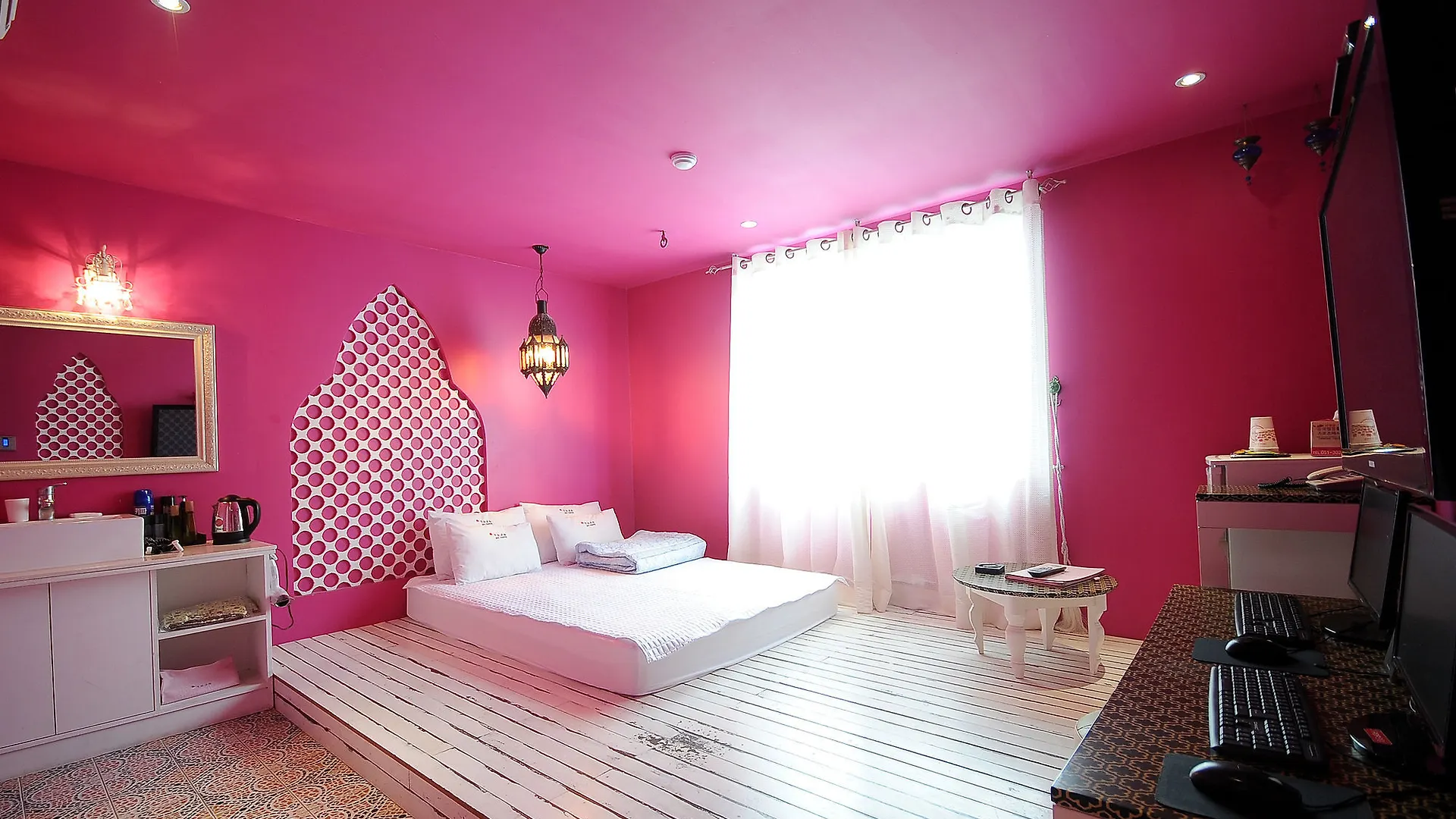 Hotel 1 Night 2 Days Jagalchi Busan